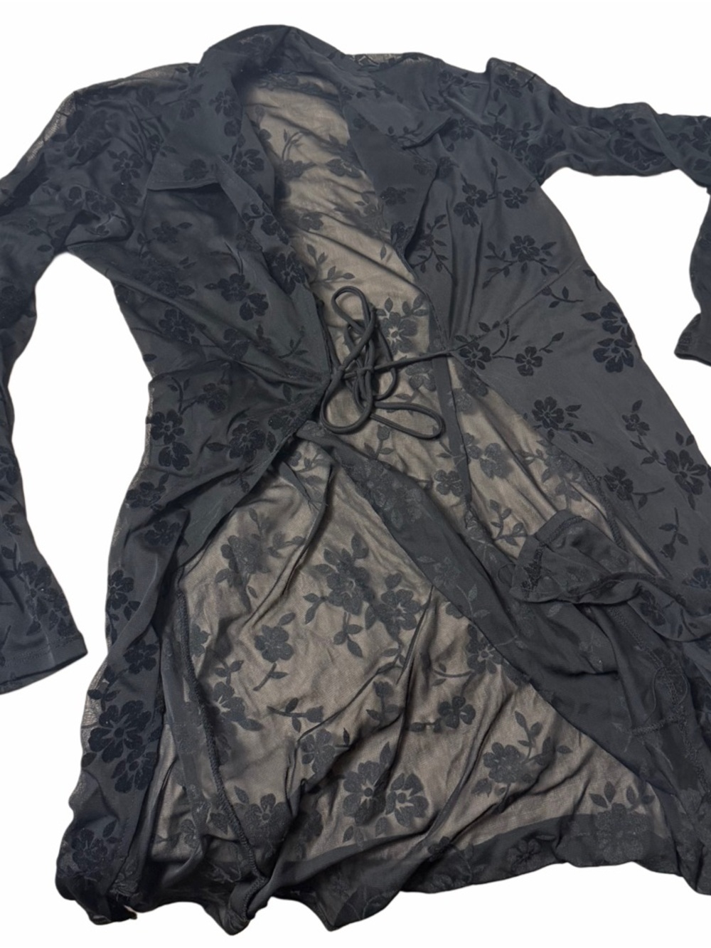 Reitmans Black Floral Sheer Tie-Front Robe